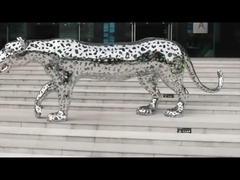 Sculptuur van roestvrij staal