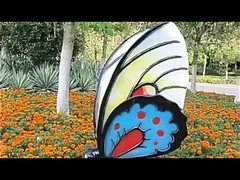 Sculptuur van roestvrij staal