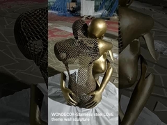 Sculptuur van roestvrij staal